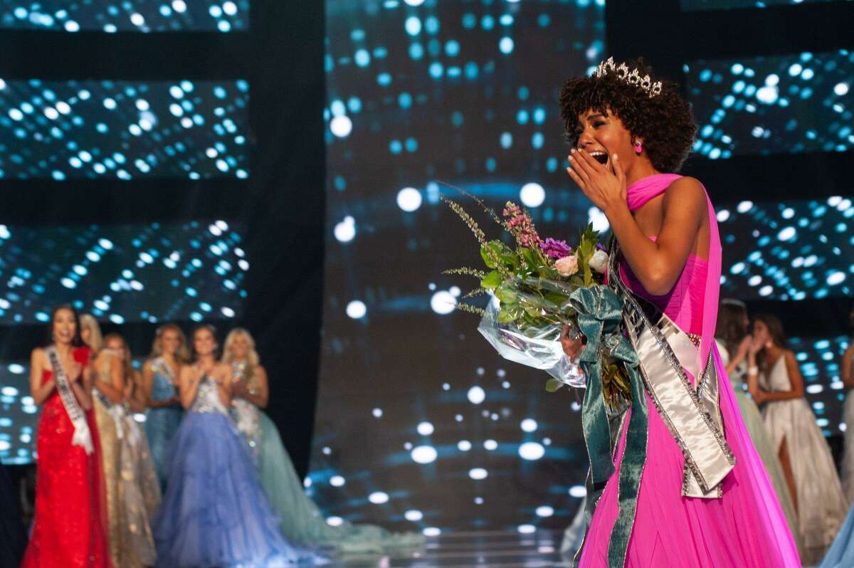 Kaleigh Garris, 18 of Milford, is crowned 2019 Miss Teen USA in Reno, Nevada on April 28.