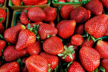 Make The Most Of The Last Of Texas Strawberry Season With The