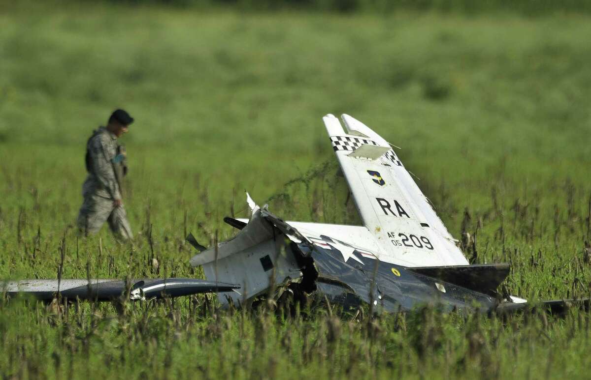 Flawed engine work caused T6 crash near San Antonio mall, school