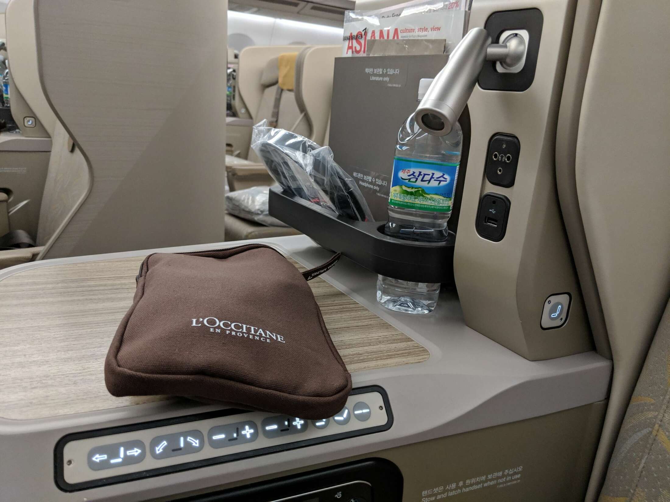 Review Asiana Business Class From Sfo Seoul Hanoi Disappoints