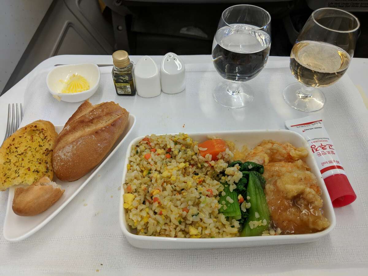 Review Asiana Business Class From Sfo Seoul Hanoi Disappoints