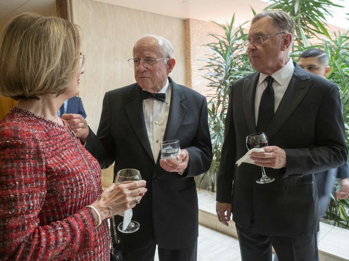 Petroleum Museum Hall of Fame inductee Buddy Sipes, Jr. greets well-wishers 05/02/19 at the induction ceremony at the Petroleum Club. Tim Fischer/Reporter-Telegram