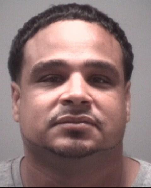 New Haven robbery suspect turns himself in, fits description of other ...