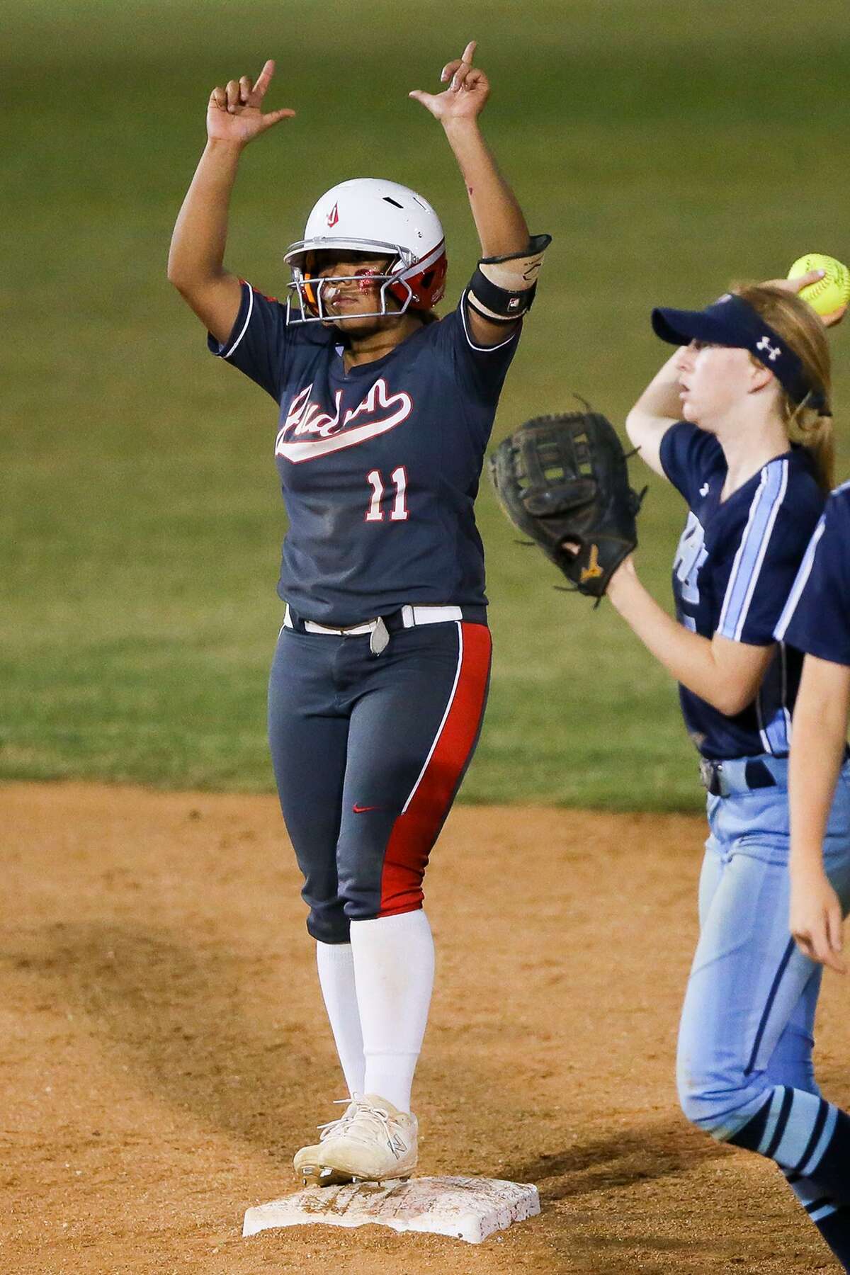 Rockets get big boost from freshmen