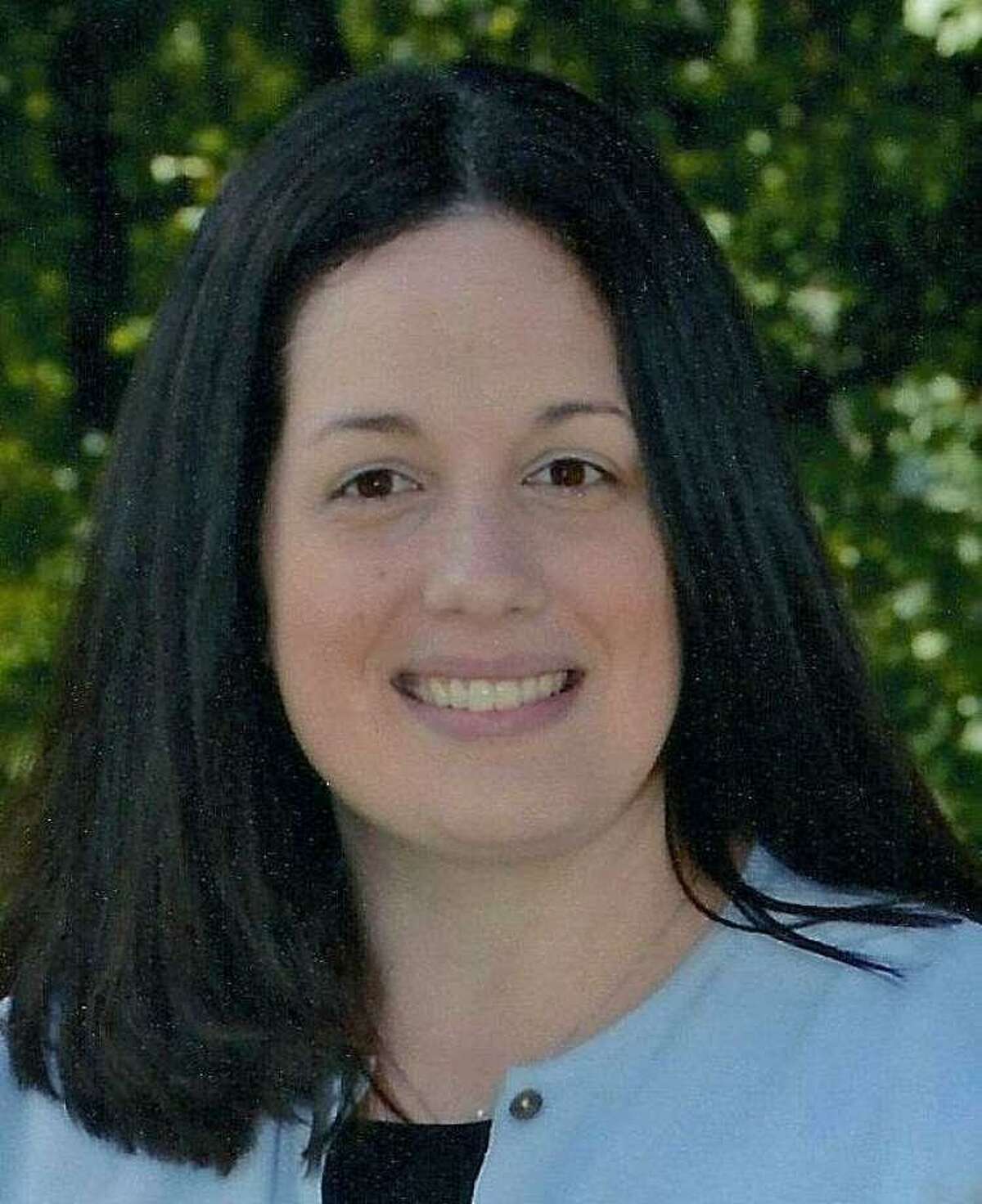 Frenchtown principal decides to stay in Trumbull