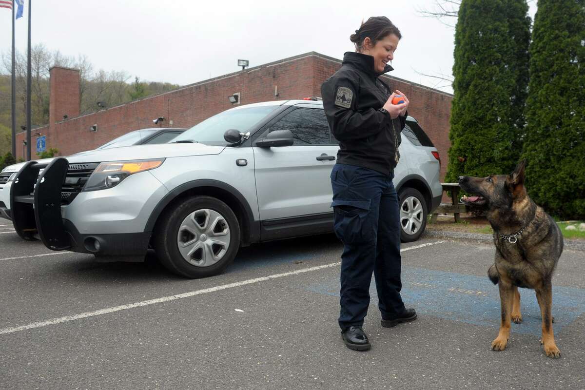 Connecticut State Police Hope To Bolster Ranks Of Female Troopers 