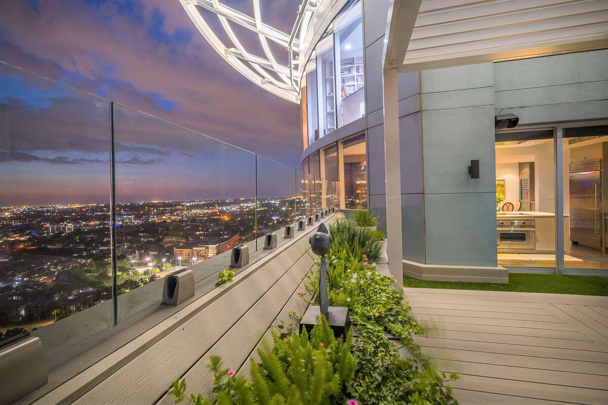 See inside the 3.9 million penthouse at the Royalton with sweeping