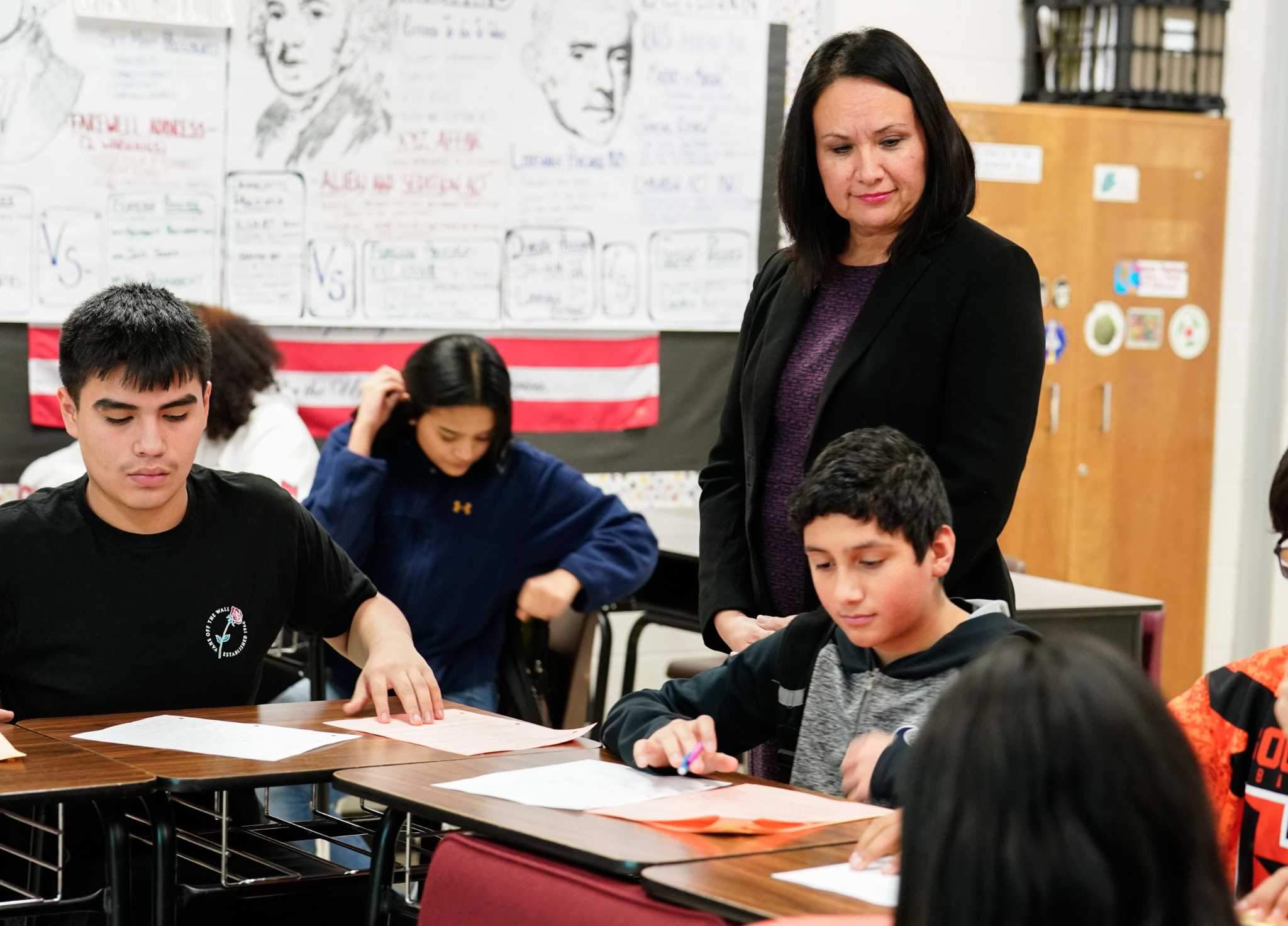 Pasadena ISD officials encouraged, challenged by district’s B rating