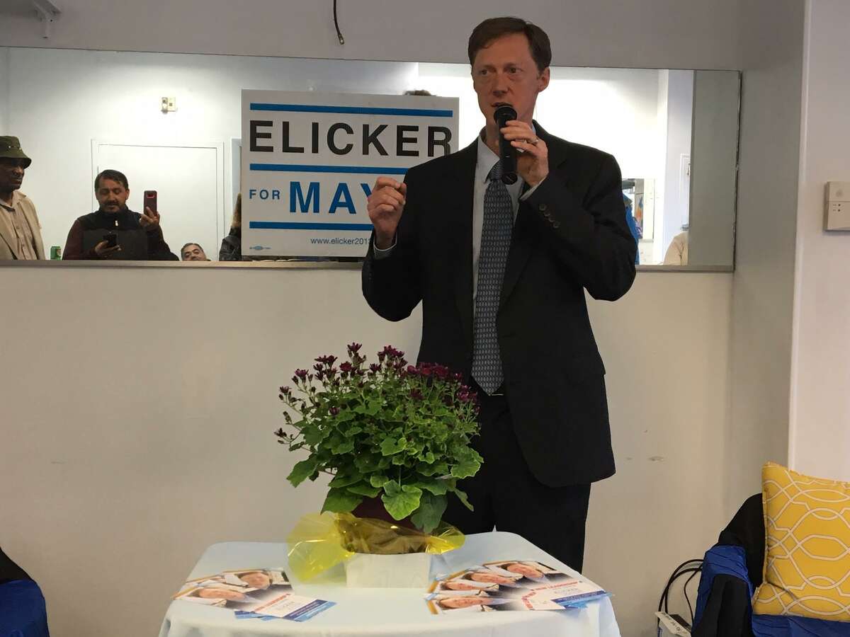 Justin Elicker at the opening of his headquarters for his mayoral campaign.
