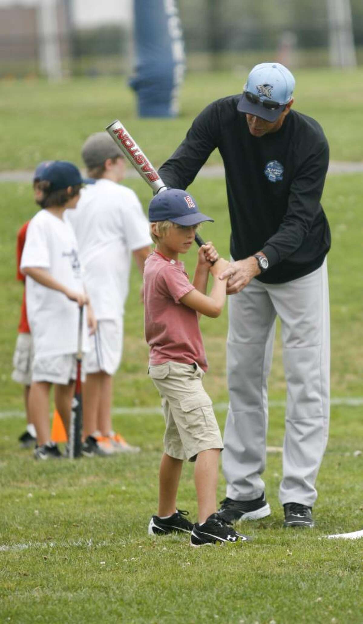 Hayes inspires Baseball World campers