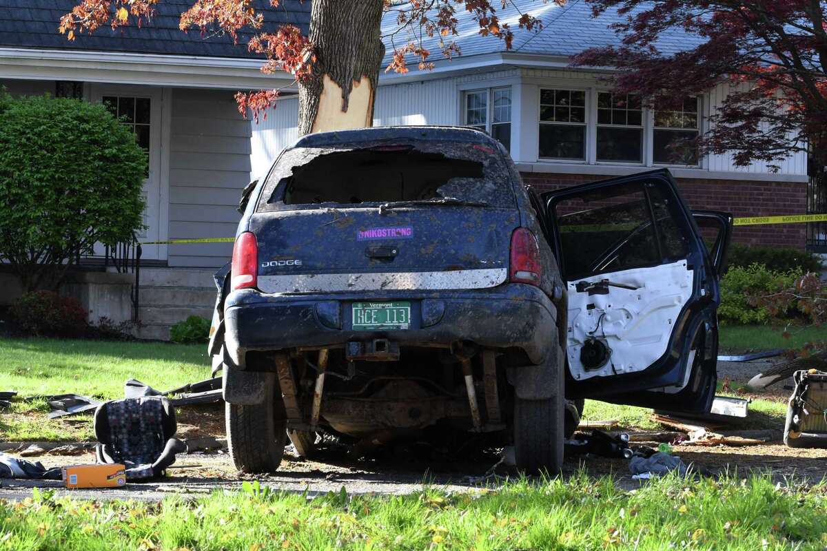 Teen killed in Albany crash identified