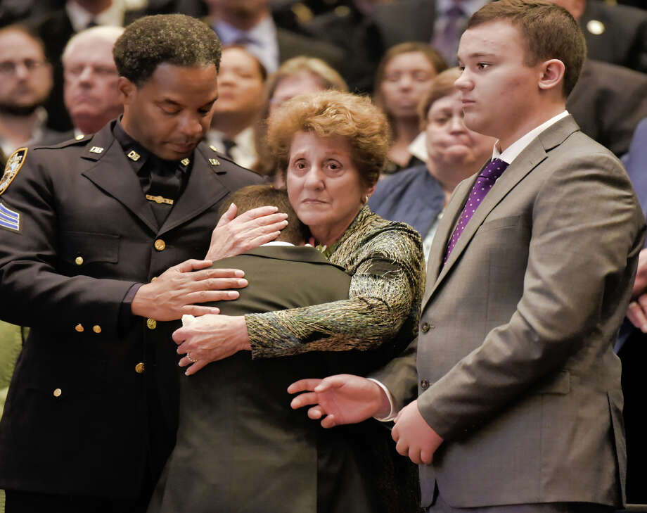 Albany Ceremony Honors 63 Fallen Police Officers Times Union - 