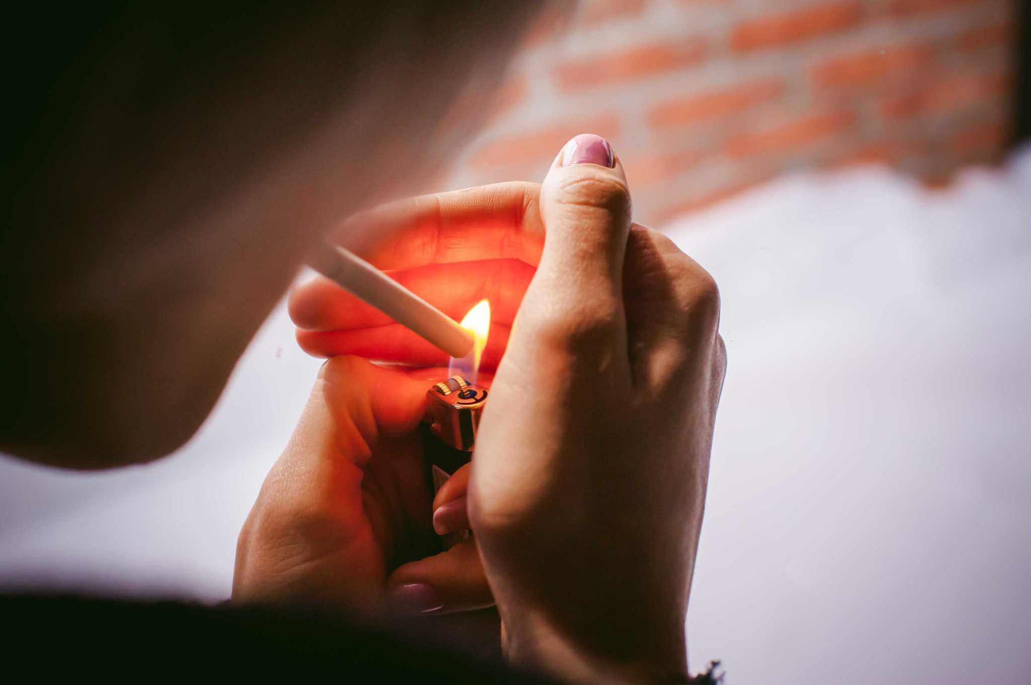 Walmart to stop selling tobacco products to anyone under 21