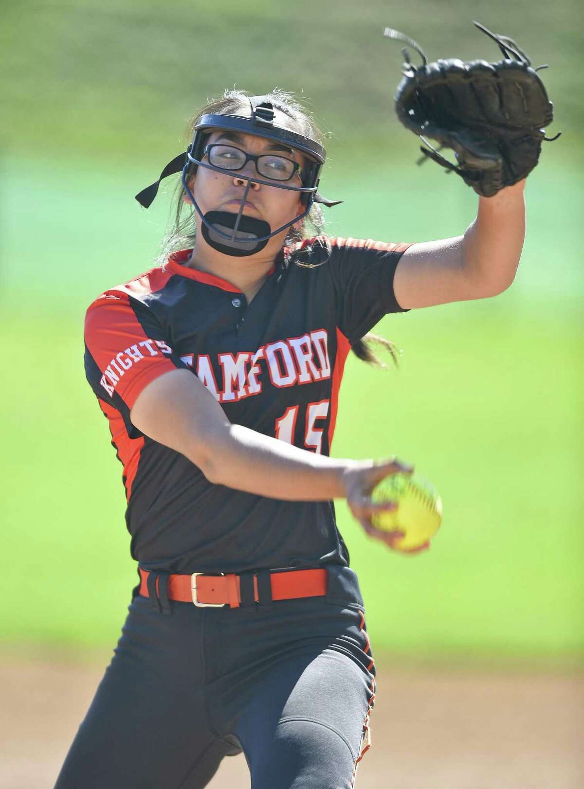 Stamford softball rallies to nip Westhill, 6-4 in 8 innings