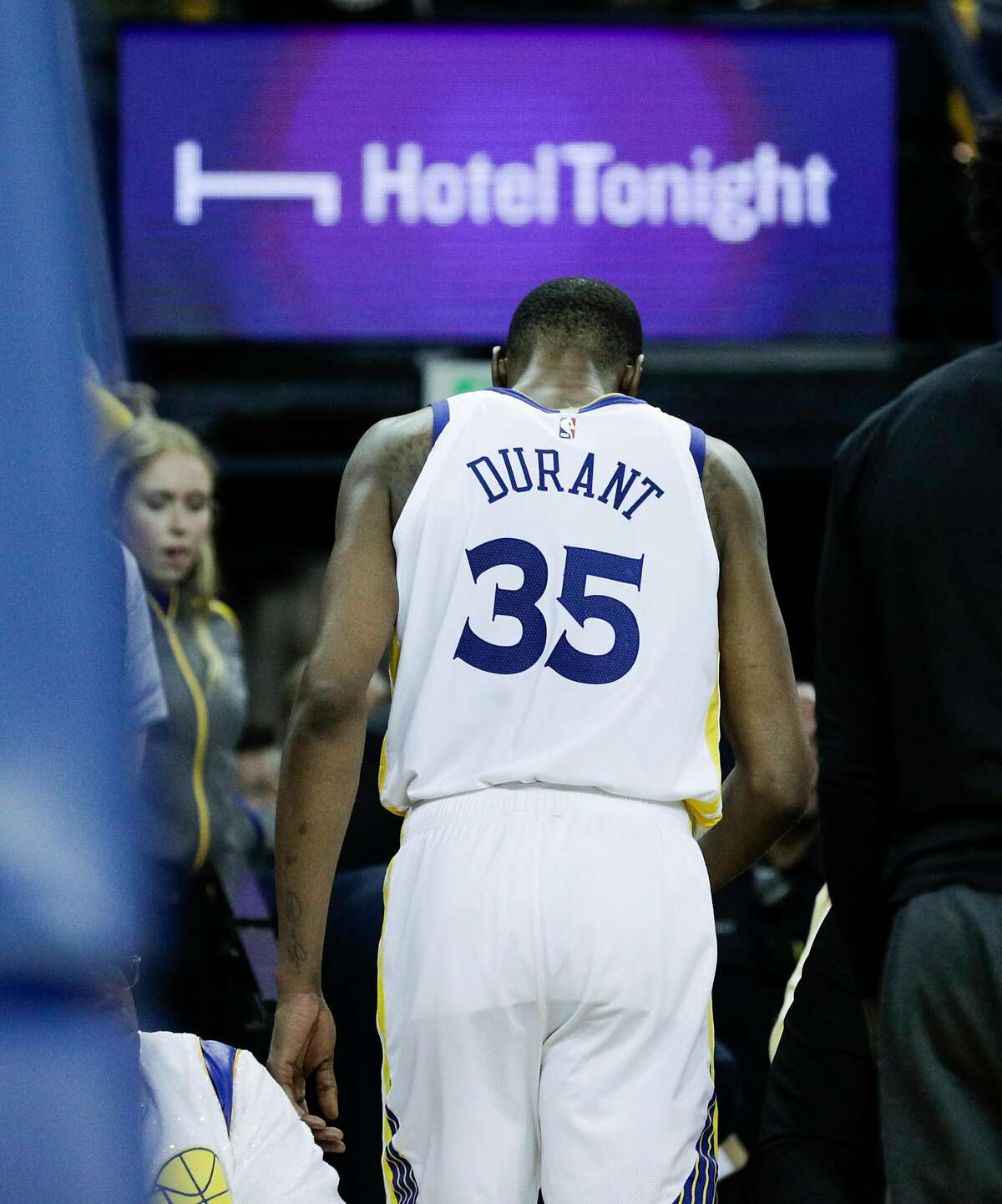 Kevin Durant was not ready for the amount of beer flowing in the Warriors  locker room