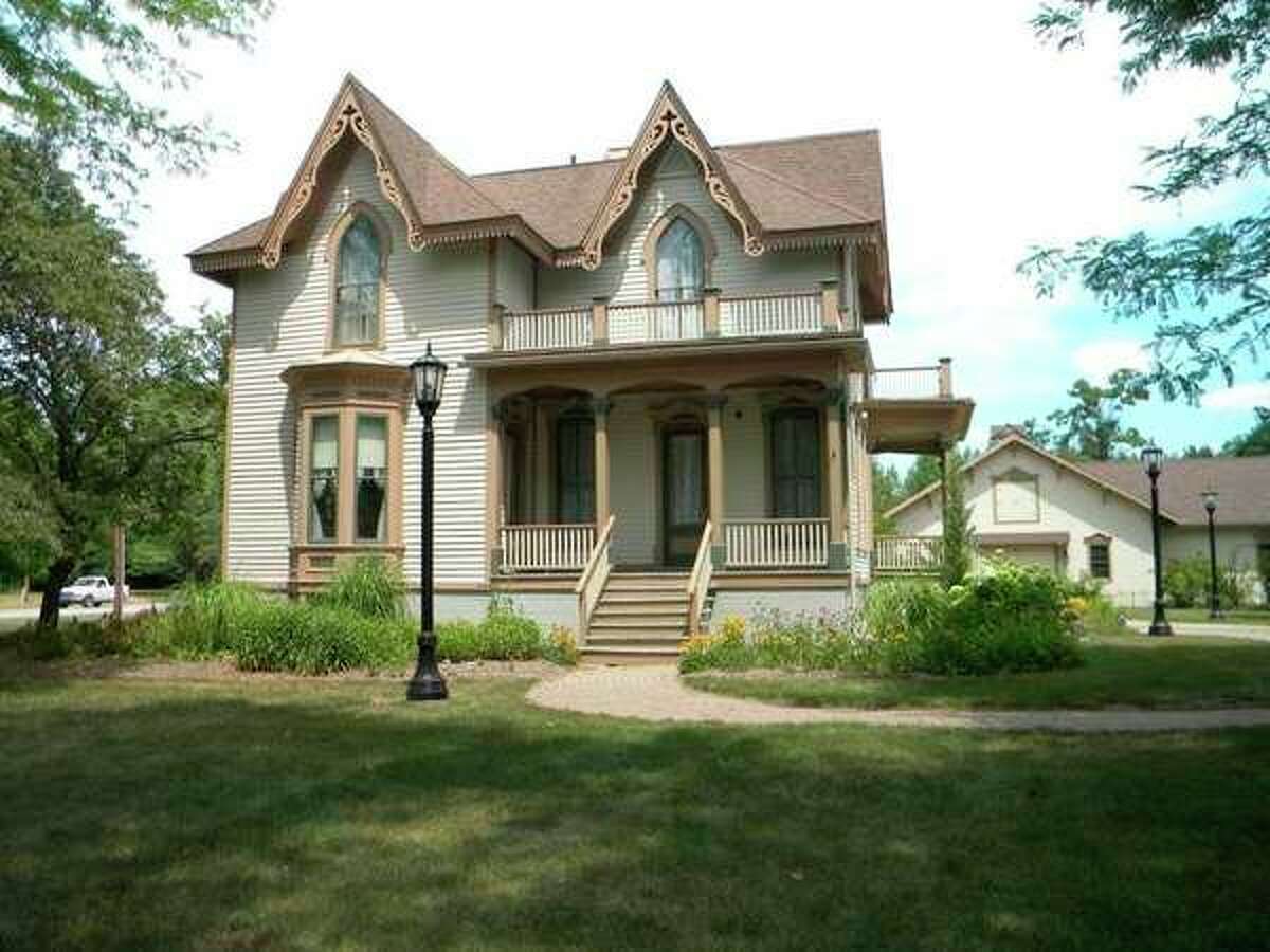 Midland on the move Bradley Home sets foundation for Heritage Park