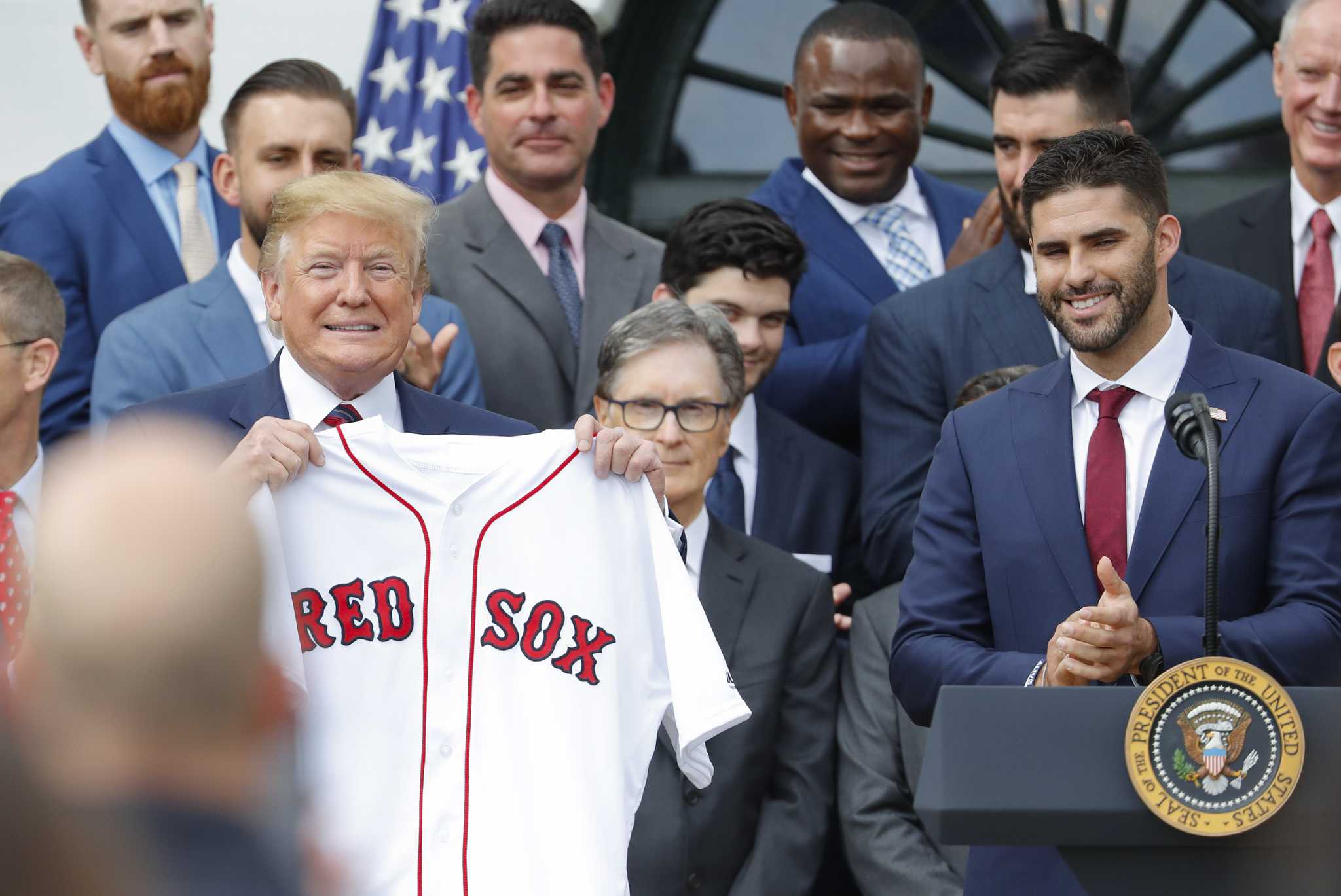 Against backdrop of controversy, Red Sox honored by Trump