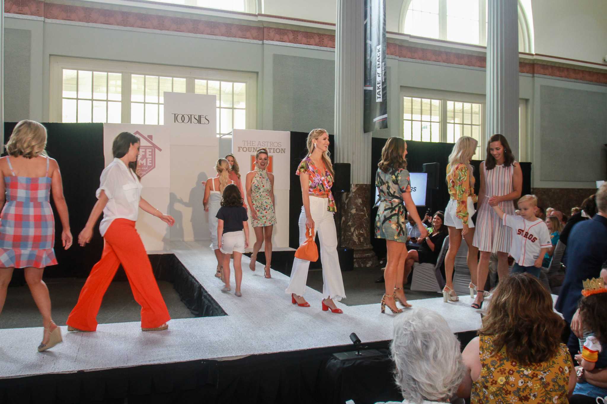 Jose Altuve's Adorable Daughter Steals the Show as Astros Wives Rock the  Runway