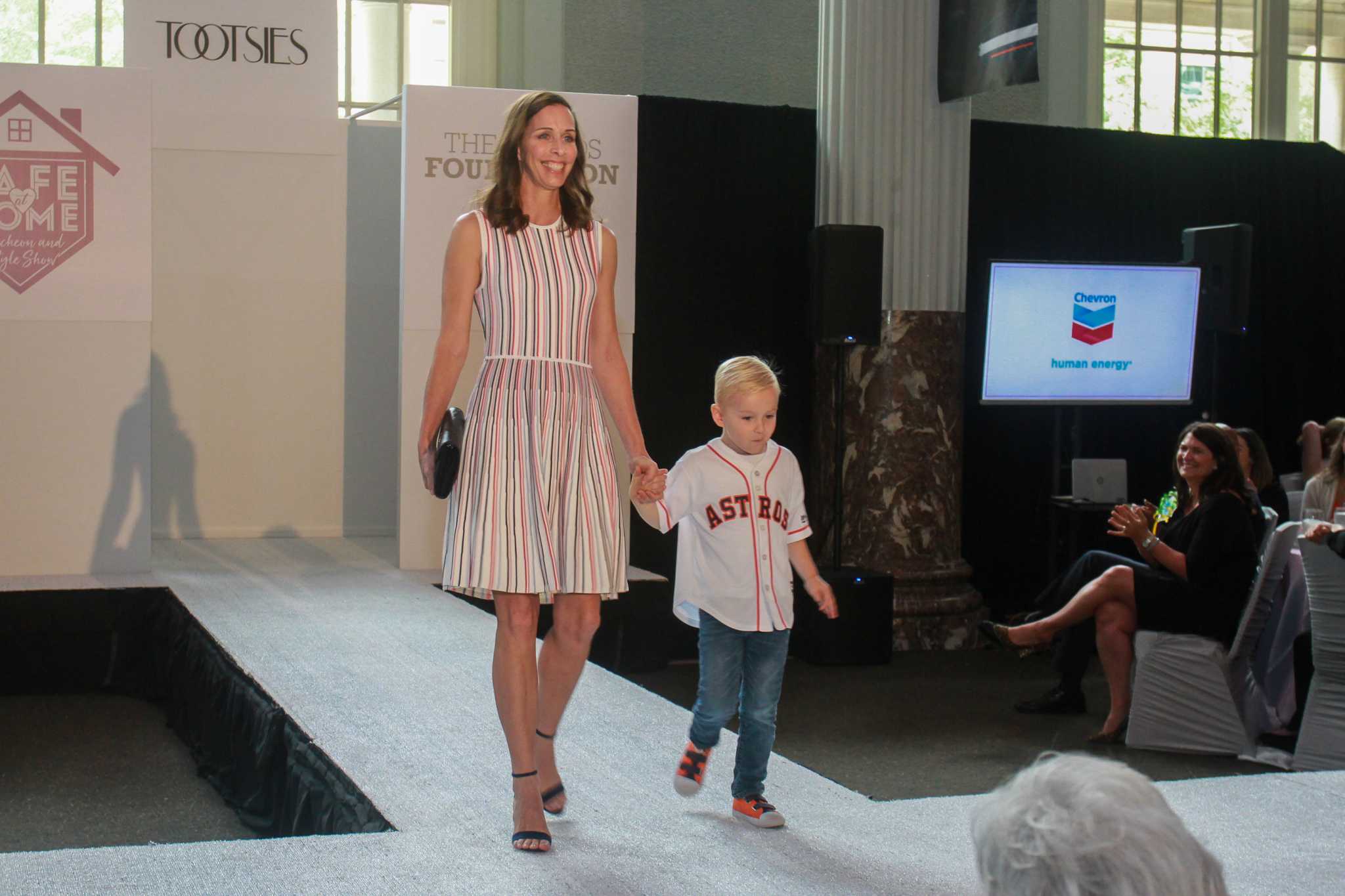 Jose Altuve's Adorable Daughter Steals the Show as Astros Wives Rock the  Runway