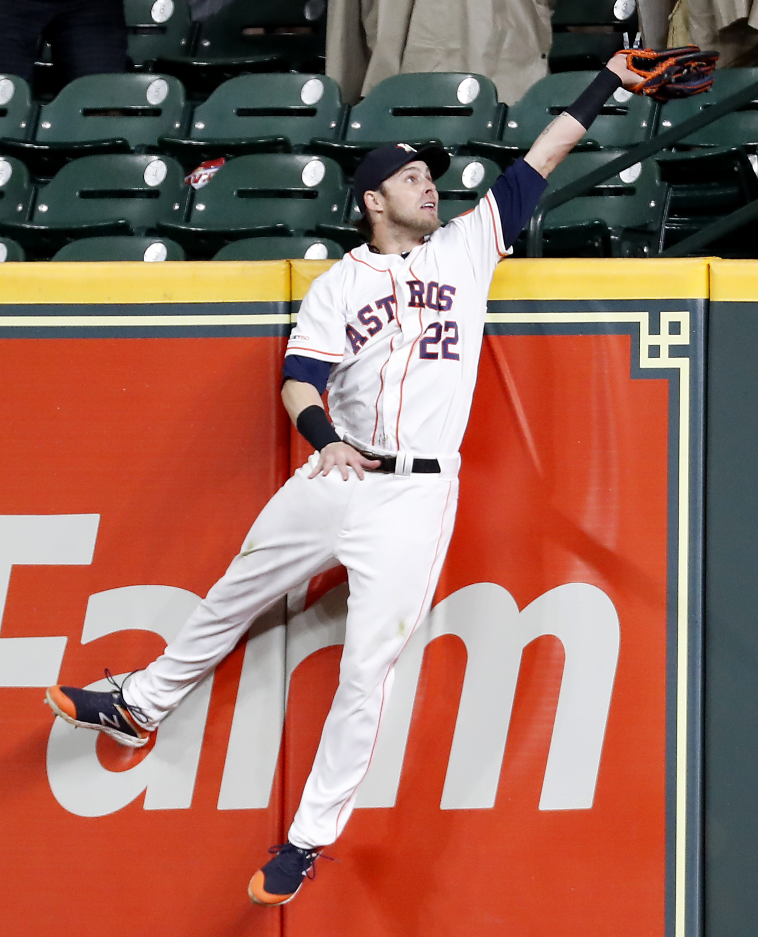 LOOK: Rain falls inside Astros' enclosed Minute Maid Park