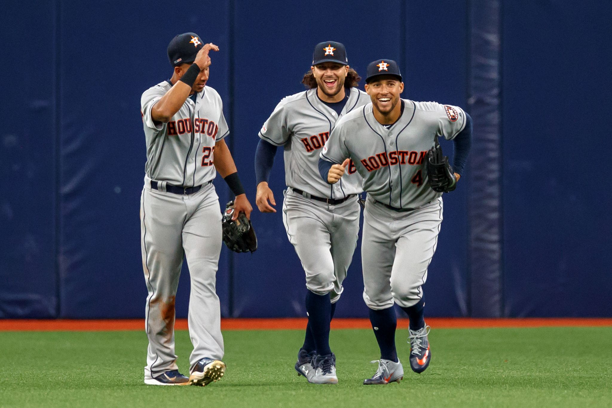 George Springer and Michael Brantley change a flat on way to