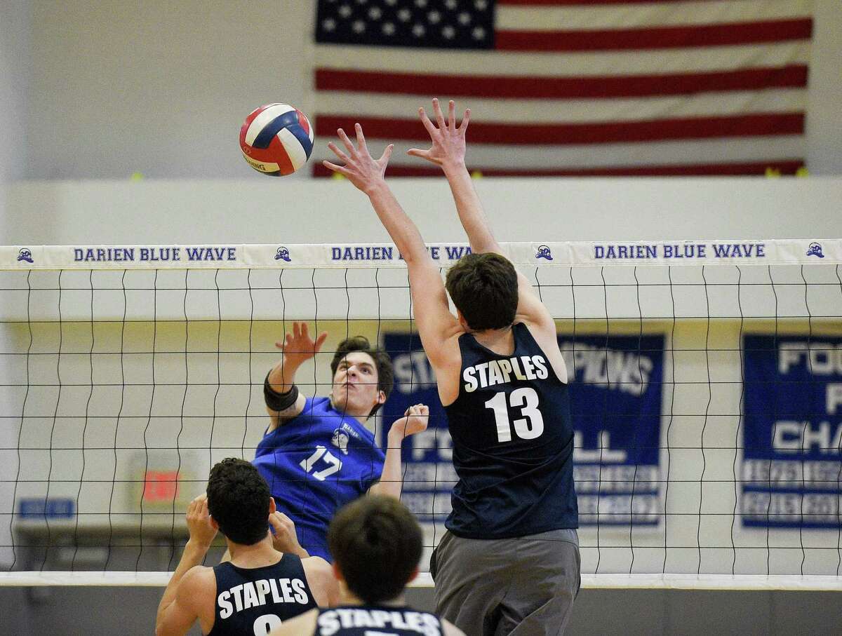 Boys Volleyball Notebook / Fine Performances: Southington chasing ...