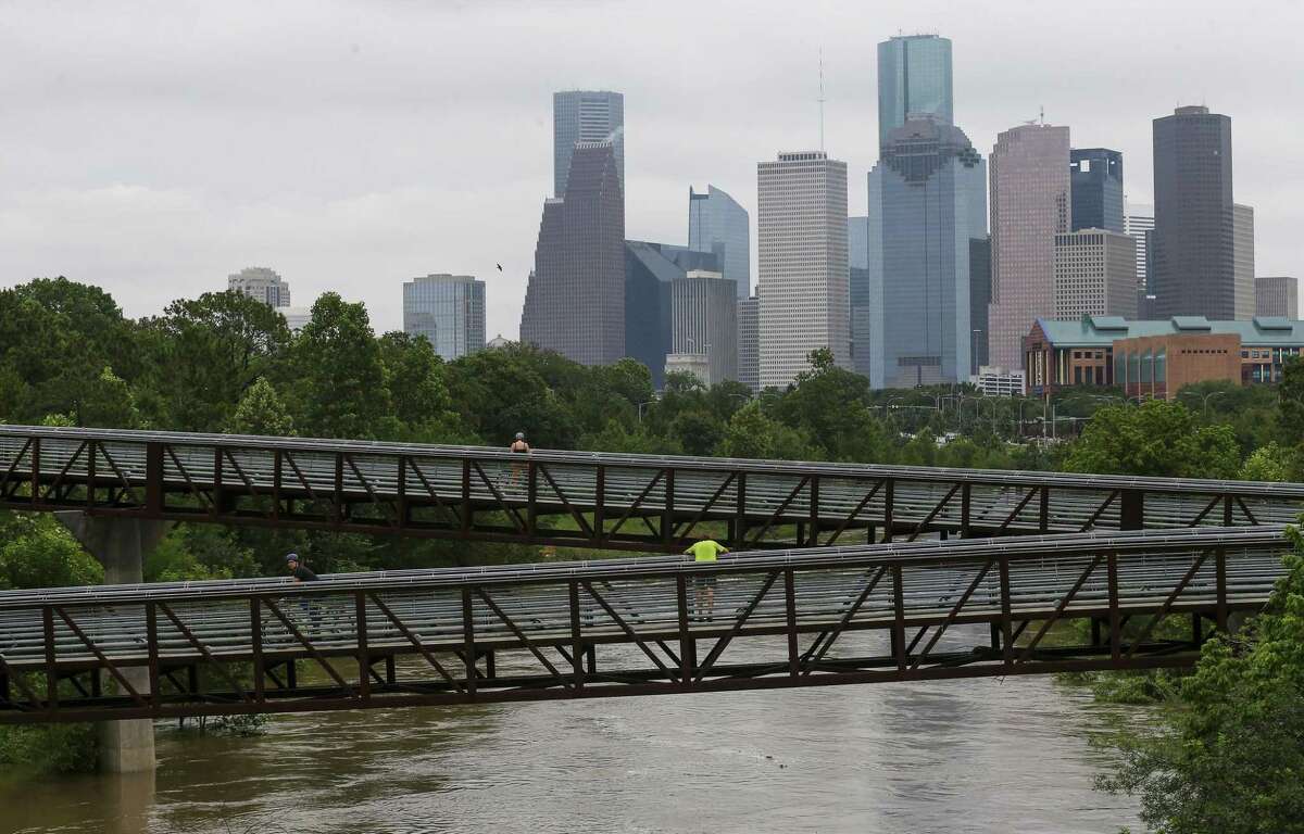 Water levels at the Buffalo Bayou in Houston are high Friday, May 10, 2019, following the heavy rainfall overnight. (Godofredo A Vásquez/Houston Chronicle via AP)
