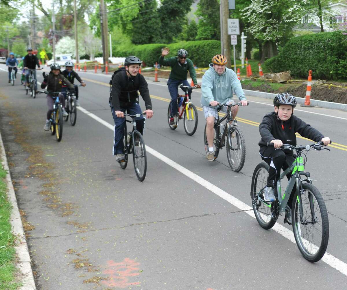The Old Greenwich-Riverside Community Center will host its 17th Annual Mother’s Day Bike Ride on Sunday. The event starts and finishes at the Old Greenwich Elementary School, looping out to Tod’s Point. Arrive anytime between 8:30 and 11 a.m. for a bike safety check. The group bike ride will kick off at 10 a.m.