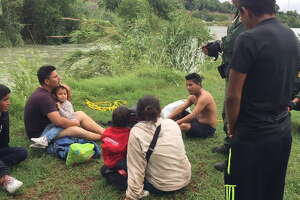 Migrants rescued from raging Rio Grande