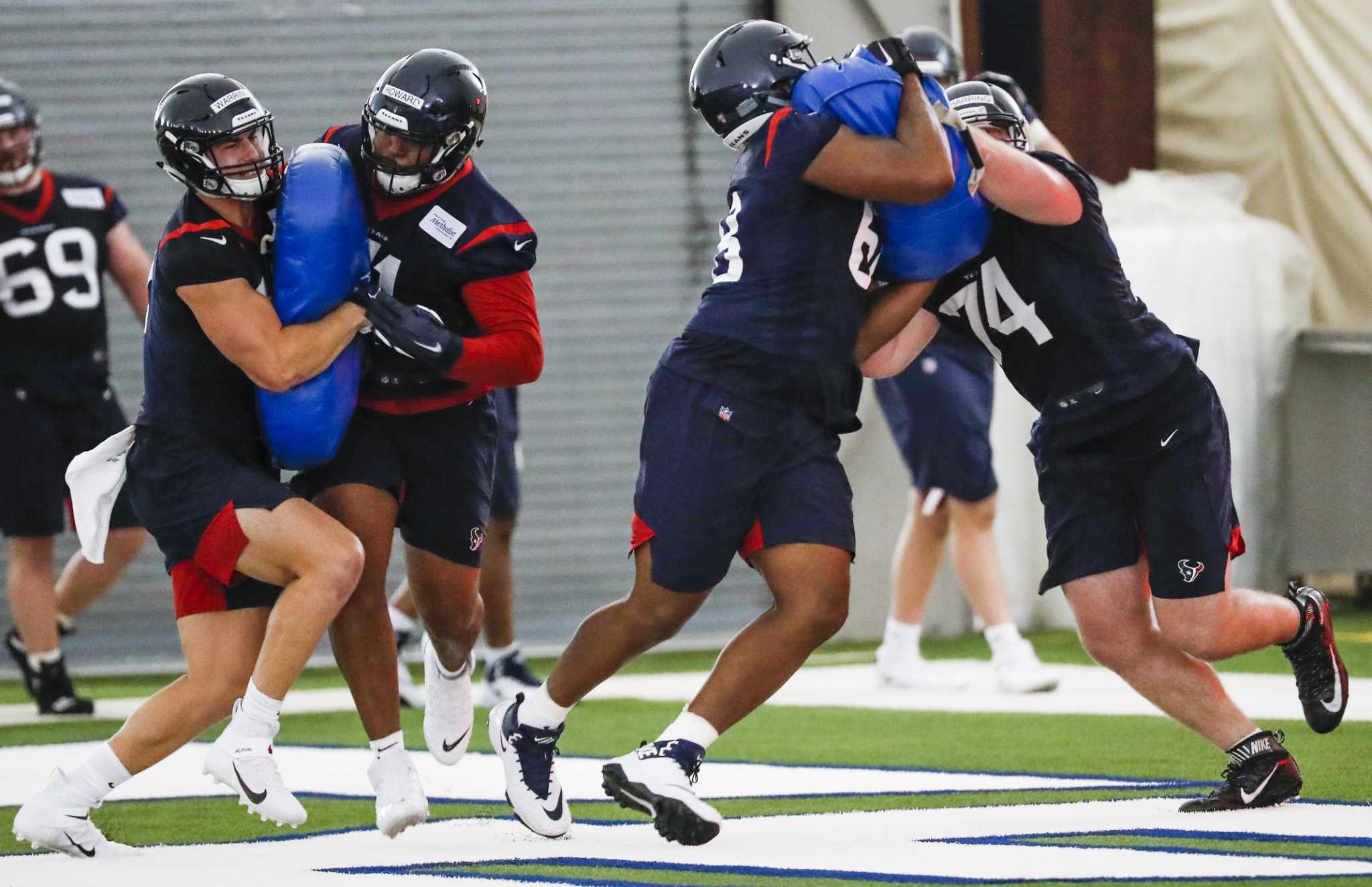 Texans rookie Tytus Howard broke his finger