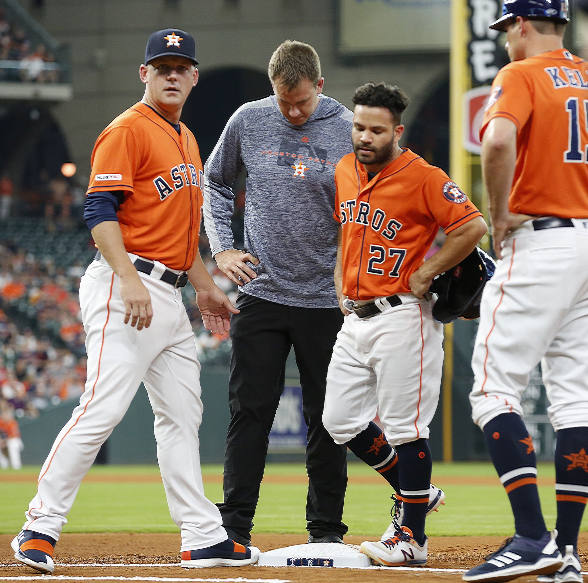 Brotherly bond: Astros' Jose Altuve, Carlos Correa inseparable on and off  field