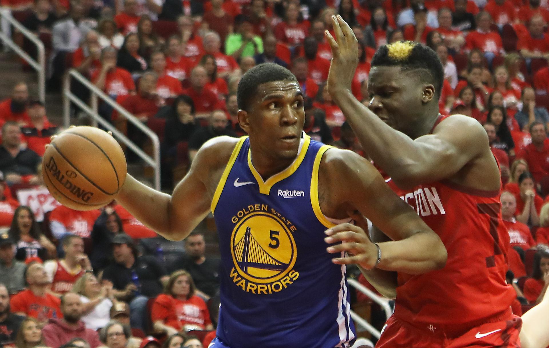 Kevon Looney Calls His Mom and Dad Separately After Every Game: 'They've  Got Notes' (Exclusive)