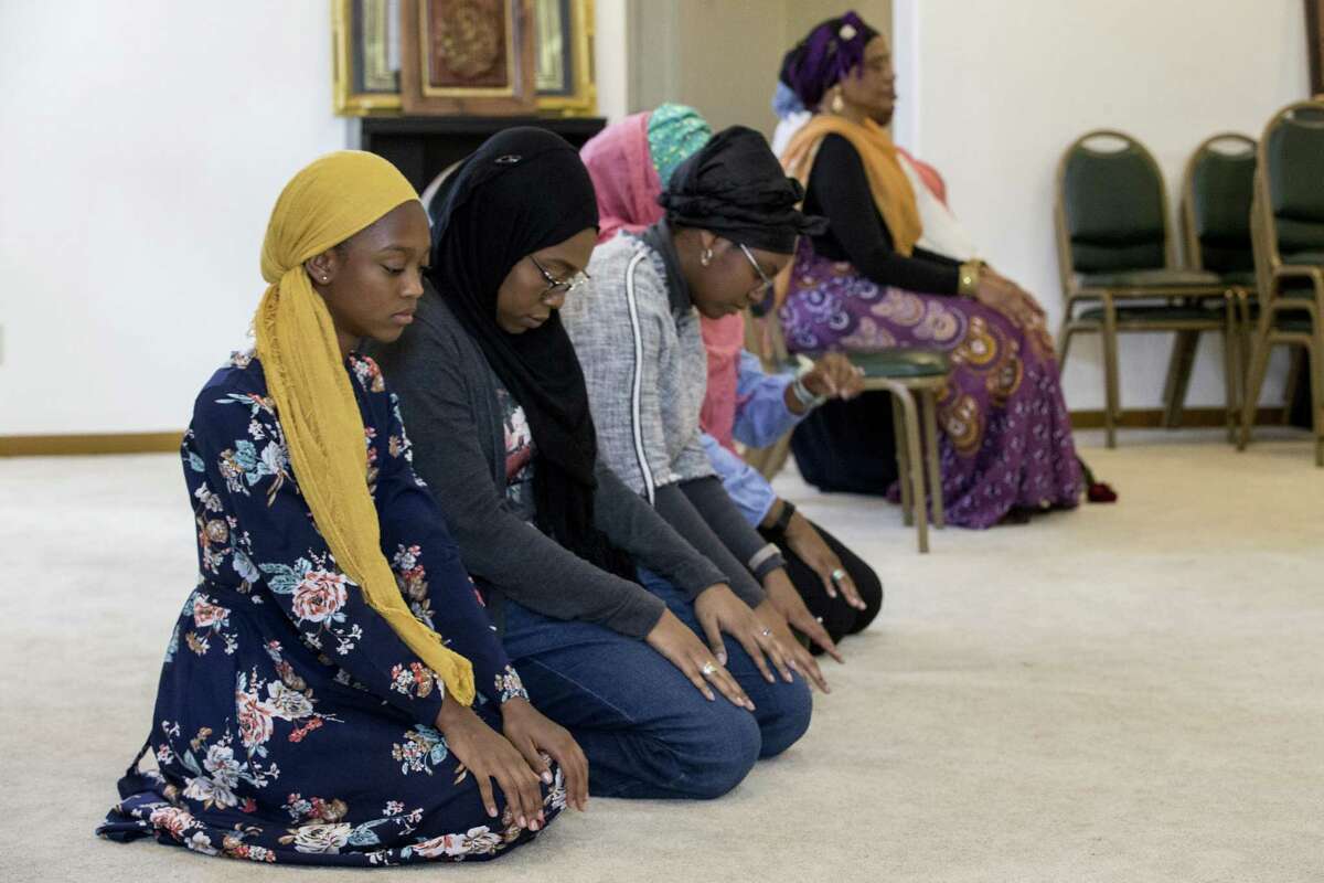 For Young Muslims, Ramadan Is An Adjustment