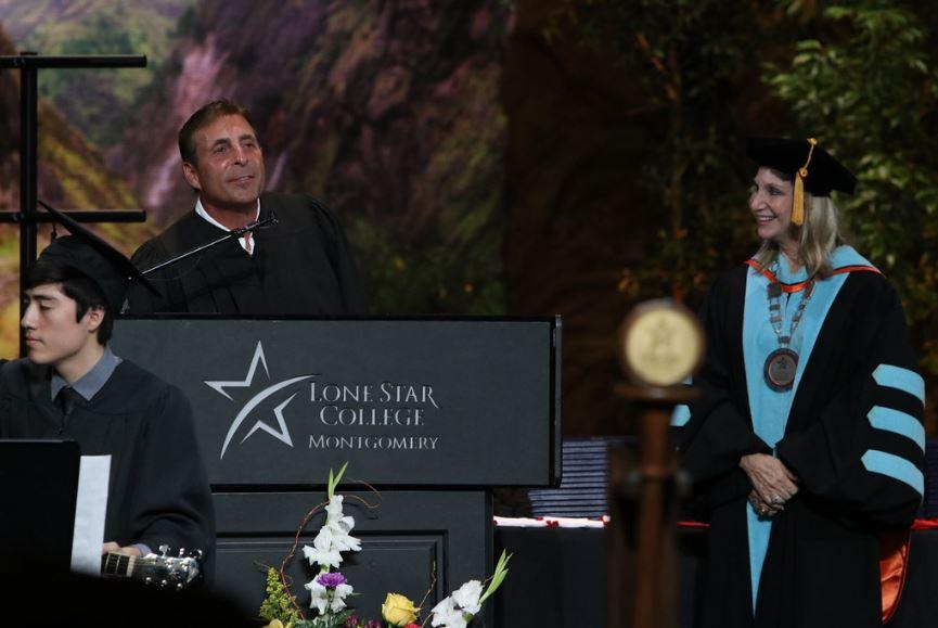 Lone Star CollegeMontgomery grads celebrate at commencement