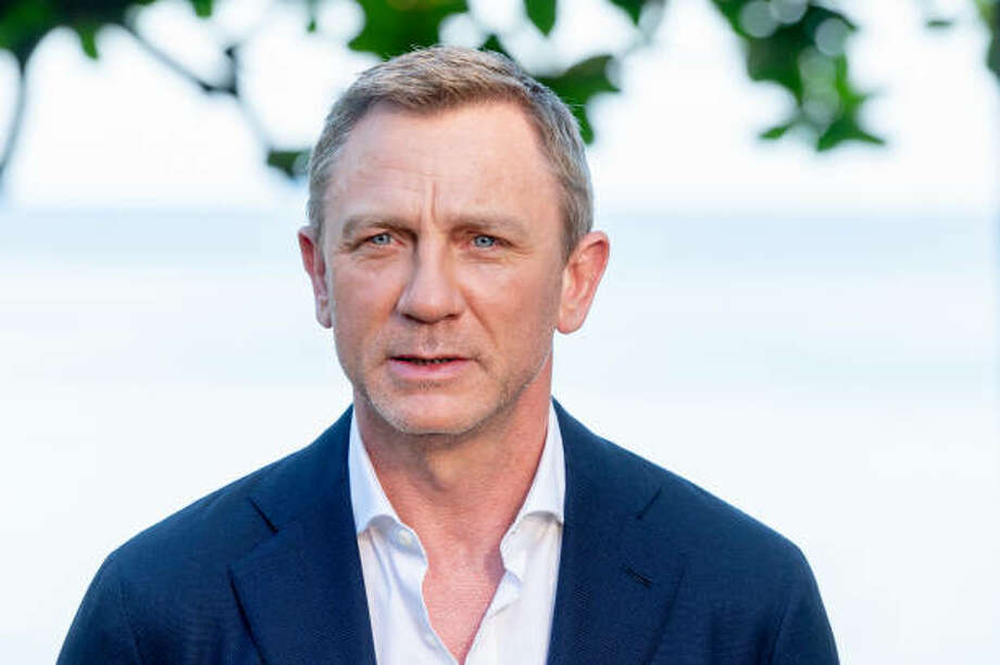 The Road To Bond 25 Is Full Of Potholes Sfgate