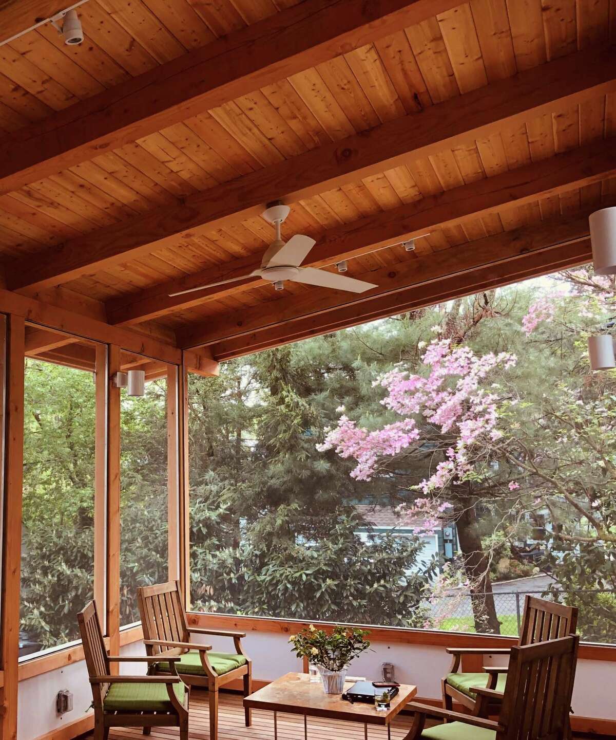 The old-fashioned screen porch is today's answer to the climate-change dilemma.
