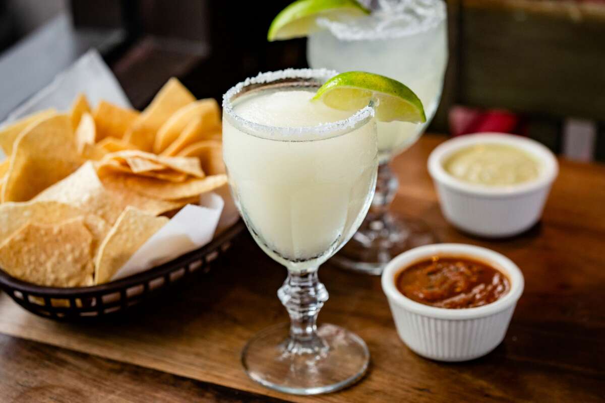 16 iconic boozy drinks in Houston