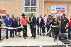 Local officials open doors to first WIC baby café in south Laredo