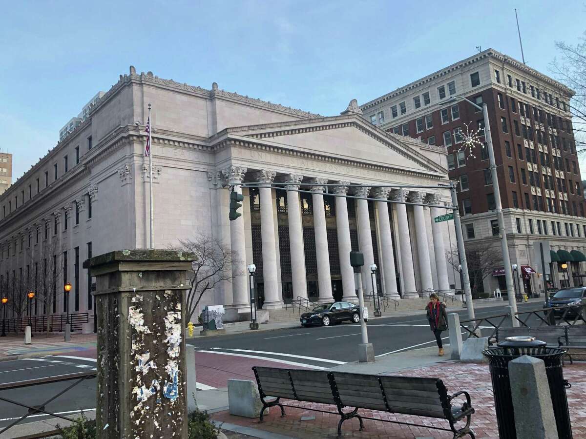The Richard C. Lee United States Courthouse, which houses the U.S. District Court, on Church Street in New Haven, Connecticut. Completed in 1919, its architects were Frederick Law Olmsted and Cass Gilbert. It also previously served as a post office.