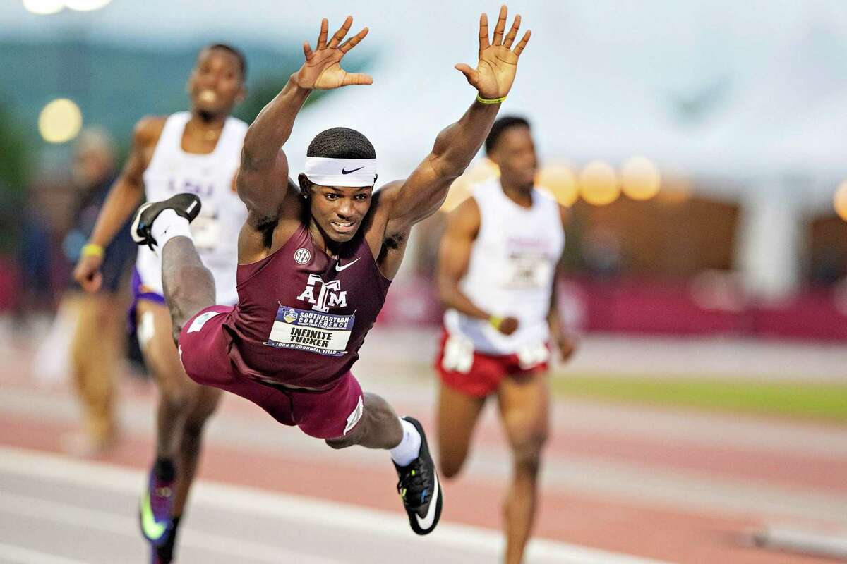 It's a bird! It's a plane! It's Texas A&M's Infinite Tucker!