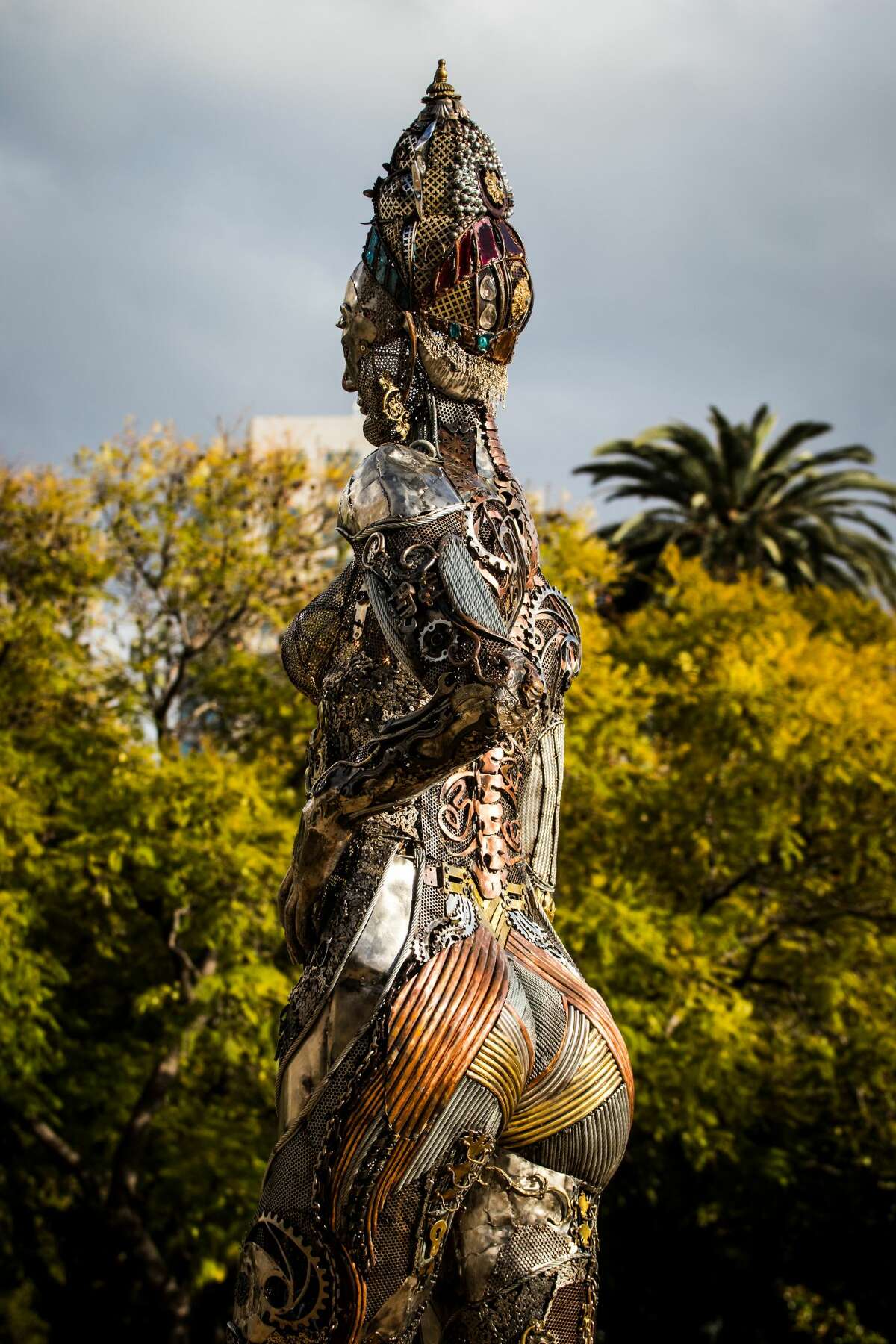 Dana Albany's sculpture "Tara Mechani."