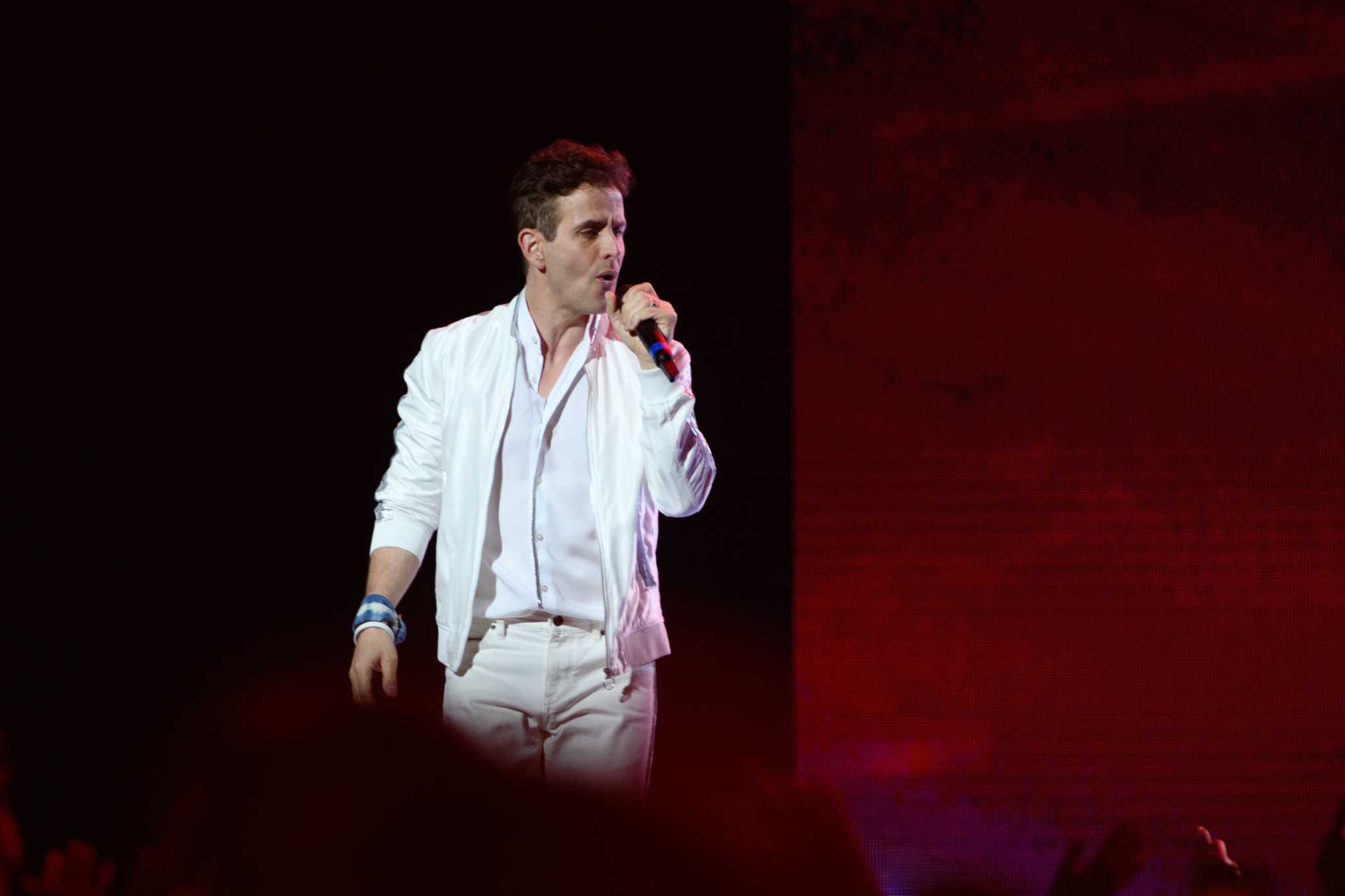 New Kids on the Block star Joey McIntyre meditates and rides a bike at ...