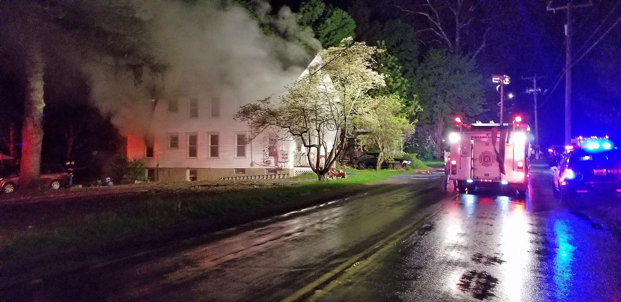 6 hurt in multifamily house fire in New Milford