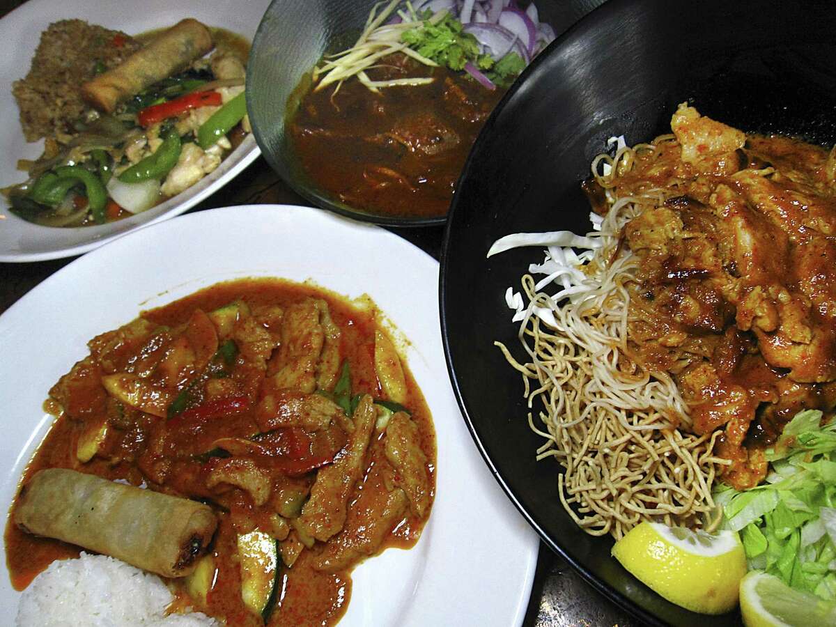 Review Tong's Thai restaurant still serving up familiar faves on