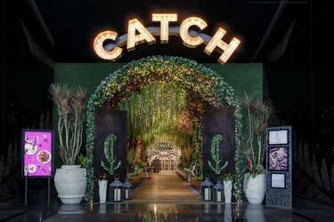Las Vegas Sizzles With New Hotels Restaurants Nightclubs And