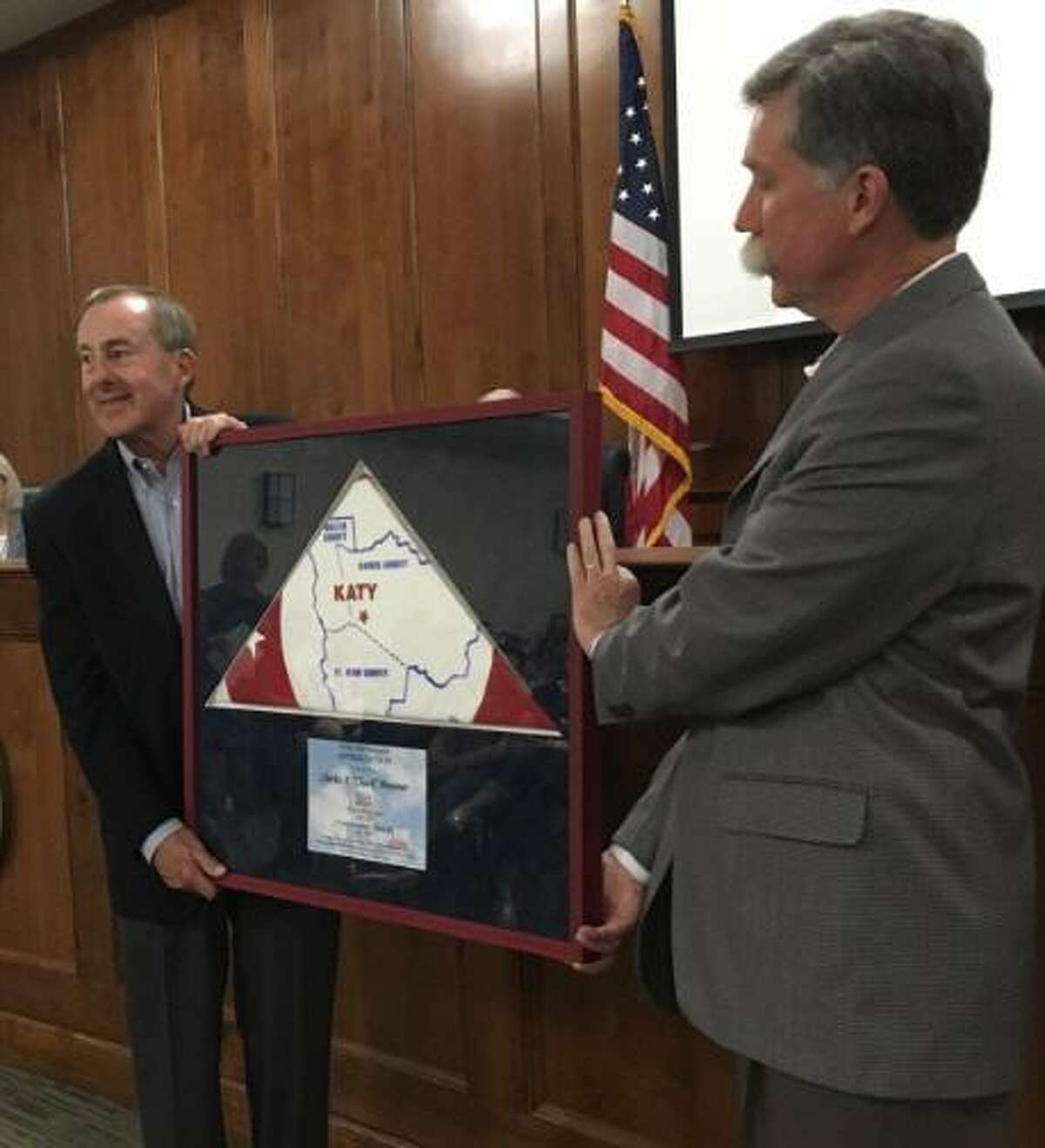 Katy Mayor Pro Tem Durran Dowdle presented a plaque in appreciation of former Chuck Brawner’s service as mayor since 2017. Before becoming mayor, Brawner had served in City Council since 2013.