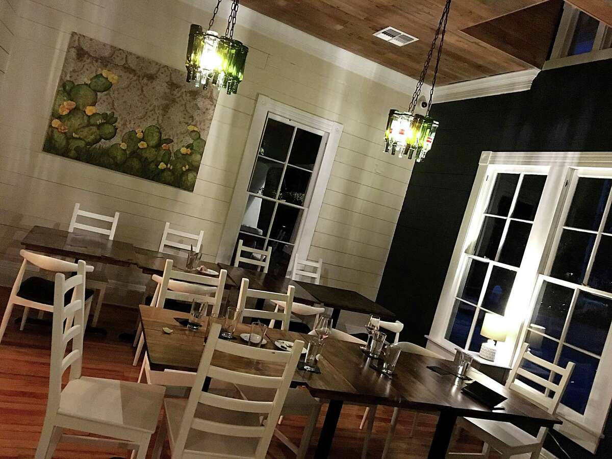 Review New Texas food restaurant Kindling Texas Kitchen off to a hot