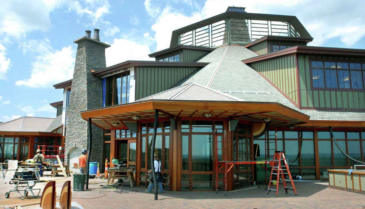 Quinnipiac student housing a focus for Hamden