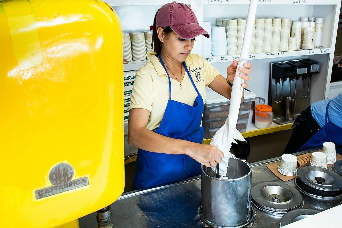How Cuban Chinese refugees in Puerto Rico built a life on ice cream