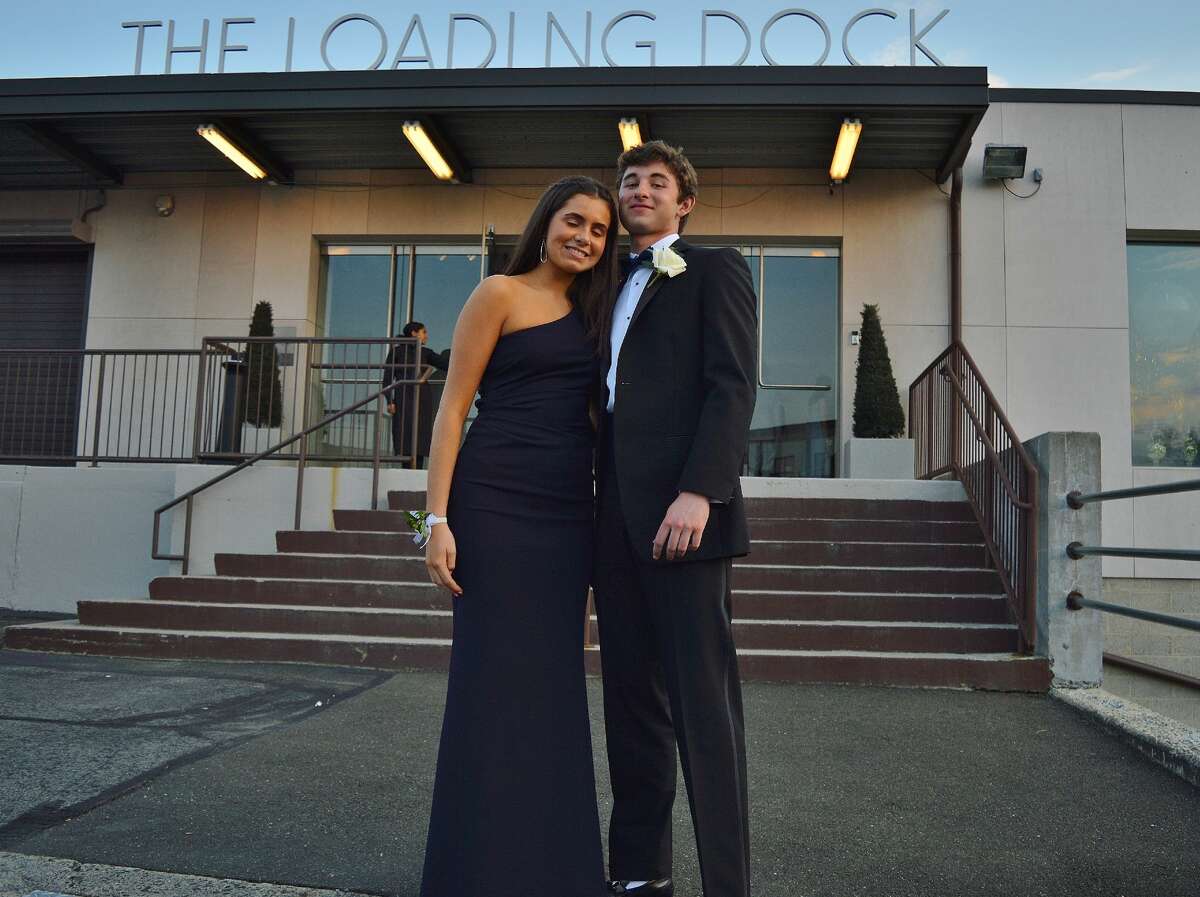 Darien High School held its prom on May 17, 2019 at the Stamford Loading Dock. Were you SEEN?